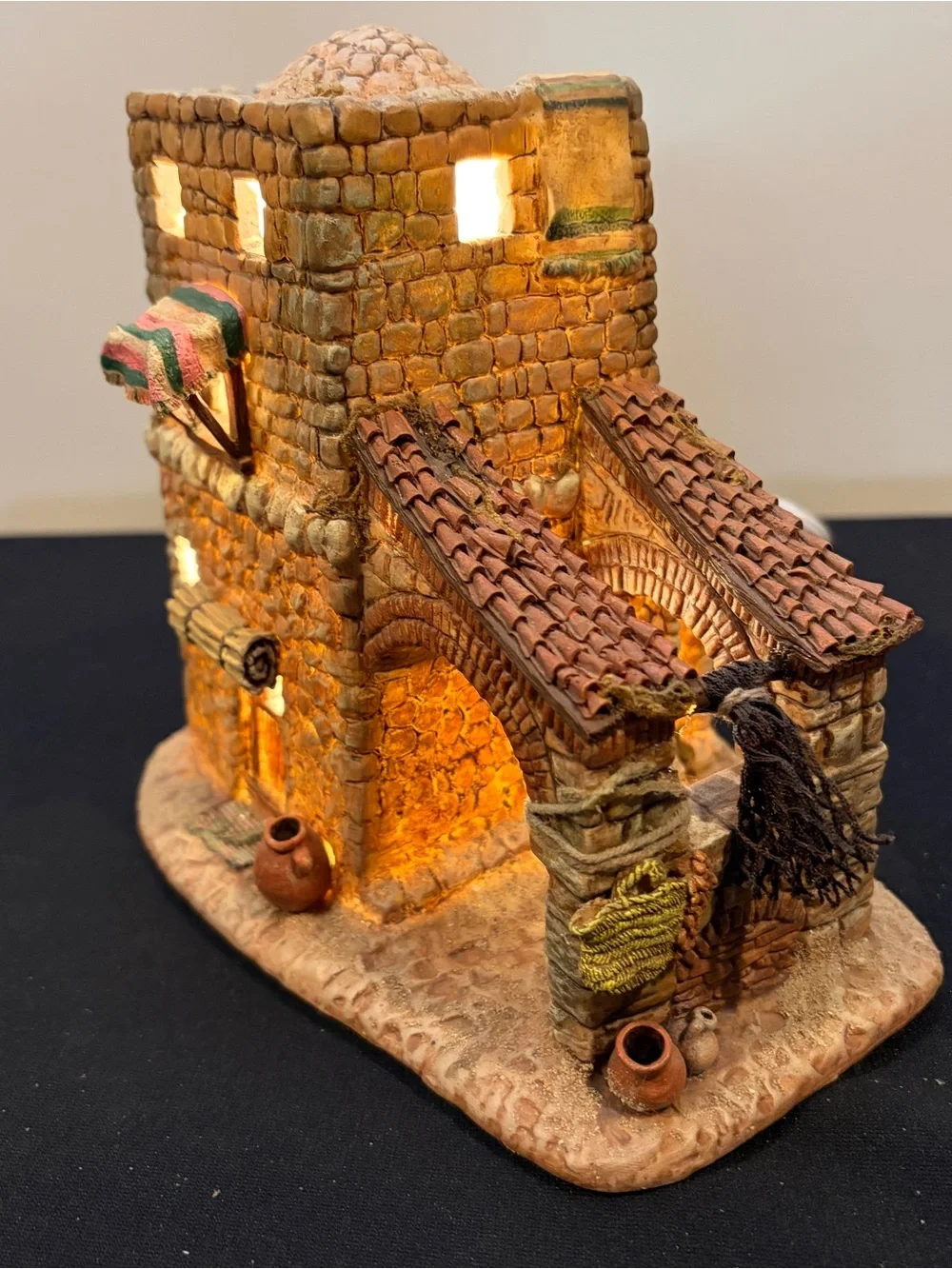 Department 56 Gatekeeper’s Dwelling - Little Town of Bethlehem #59797 - Box
